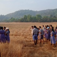 Students view birds at Oilem Tollem